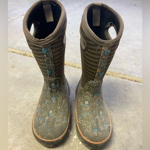 Bogs Youth girl rain/mud boots